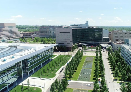 Why is the cleveland clinic so famous?